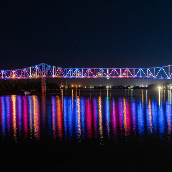 Meet your Posher, Kermo 😁 Thanks for stopping by - Picture 6 of 6